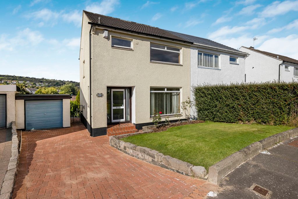 Property photo 1 of 29 001