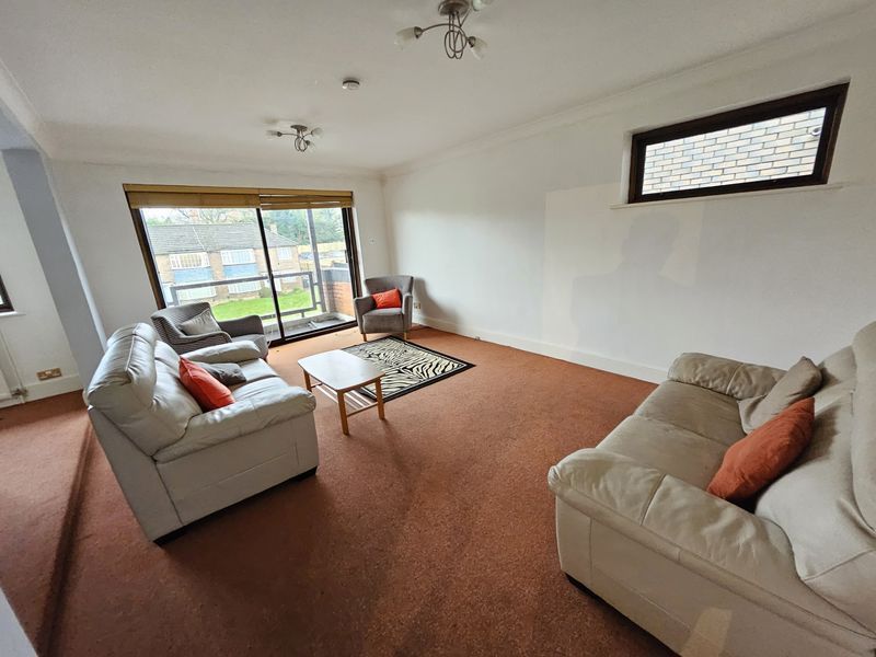 Property photo 2 of 14 Photo 12