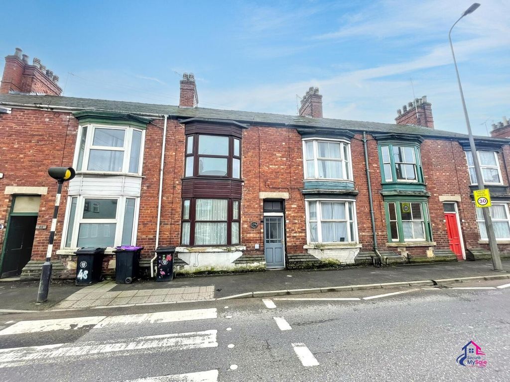 Property photo 1 of 13 Front (Exterior)