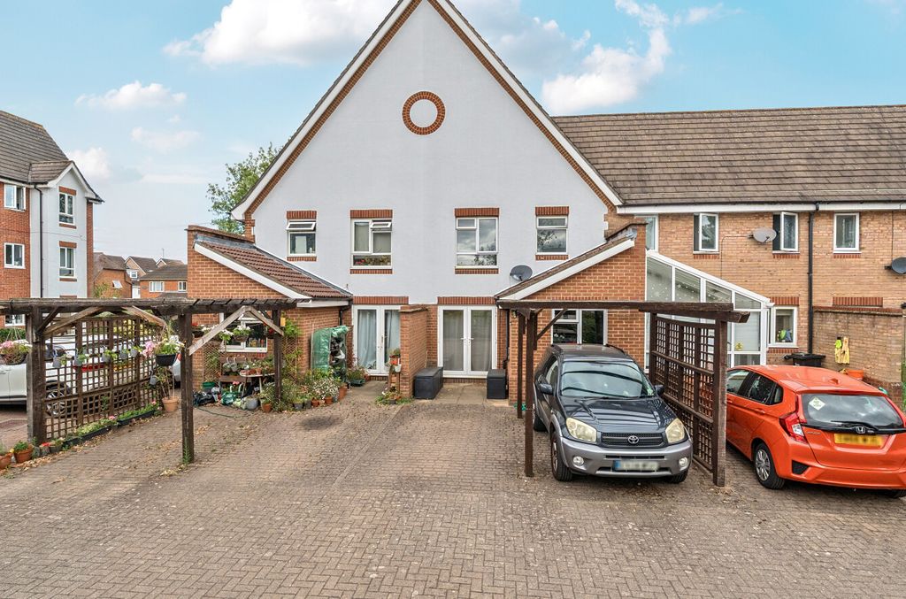 Property photo 1 of 16 1-6A6724B0d6Dac-1...