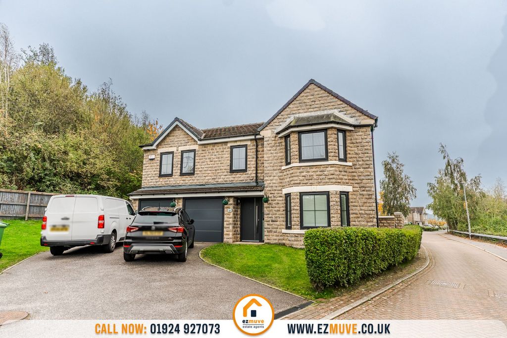 Property photo 1 of 31