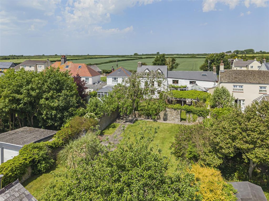 Property photo 1 of 34 085-Dji_20260525064841_0863_D.Jpg