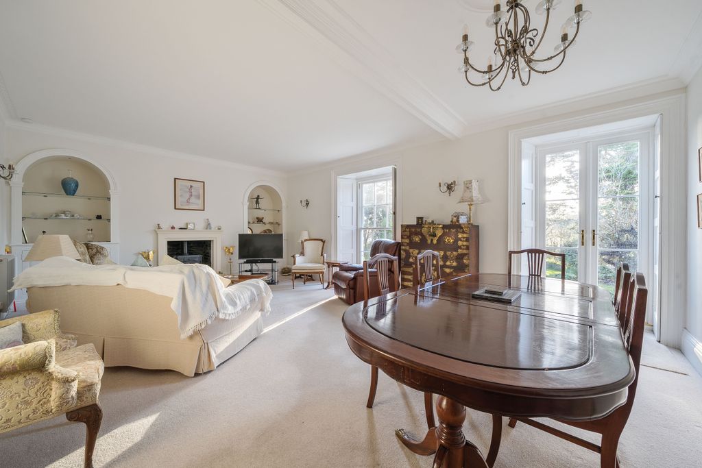 Property photo 3 of 29 1386050-12-693d2711Bb466