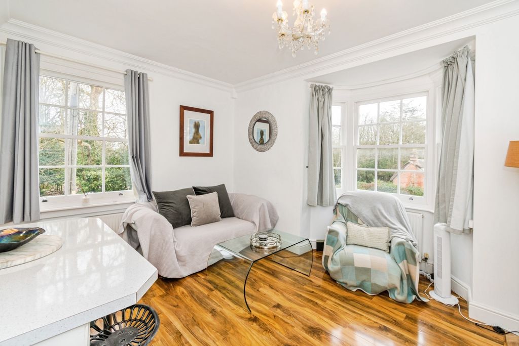 Property photo 1 of 19 Pbox-Img.Jpg