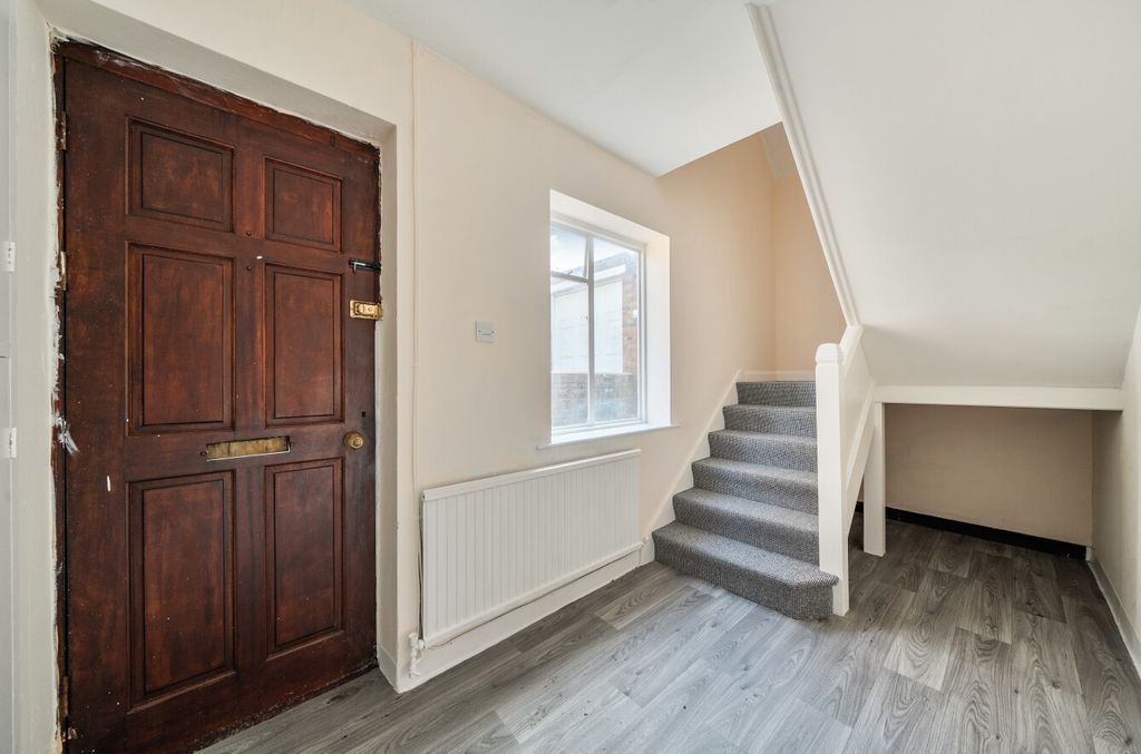 Property photo 2 of 21 1435729-14-69Cbaf...