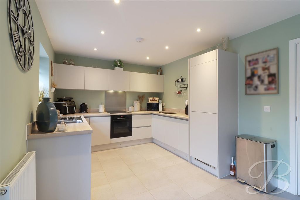 Property photo 2 of 27 Img_9487_1.Jpg