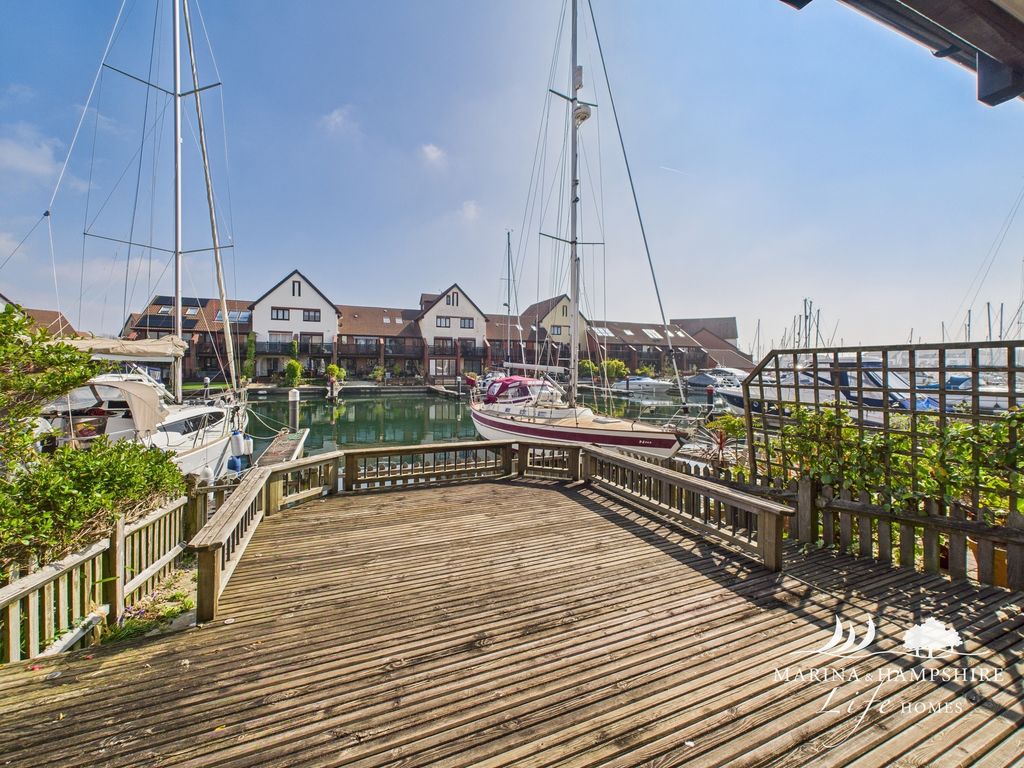 Additional image 12 of 4 bed town house for saleCarne Place, Port Solent, Portsmouth PO6