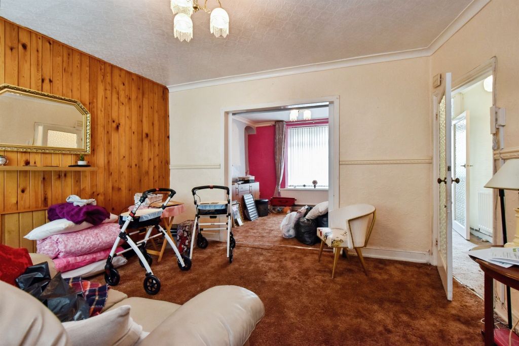 Property photo 3 of 17