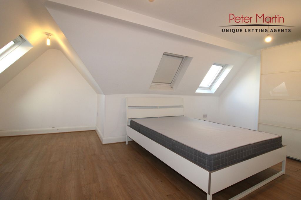 Property photo 3 of 7 Photo 3