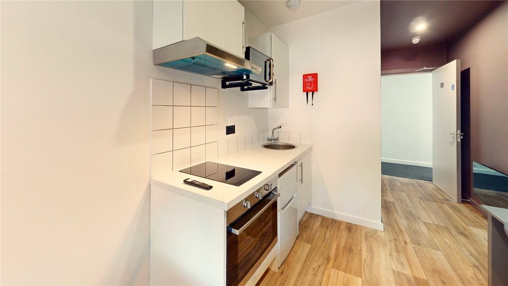 Property photo 3 of 4 Picture No. 20