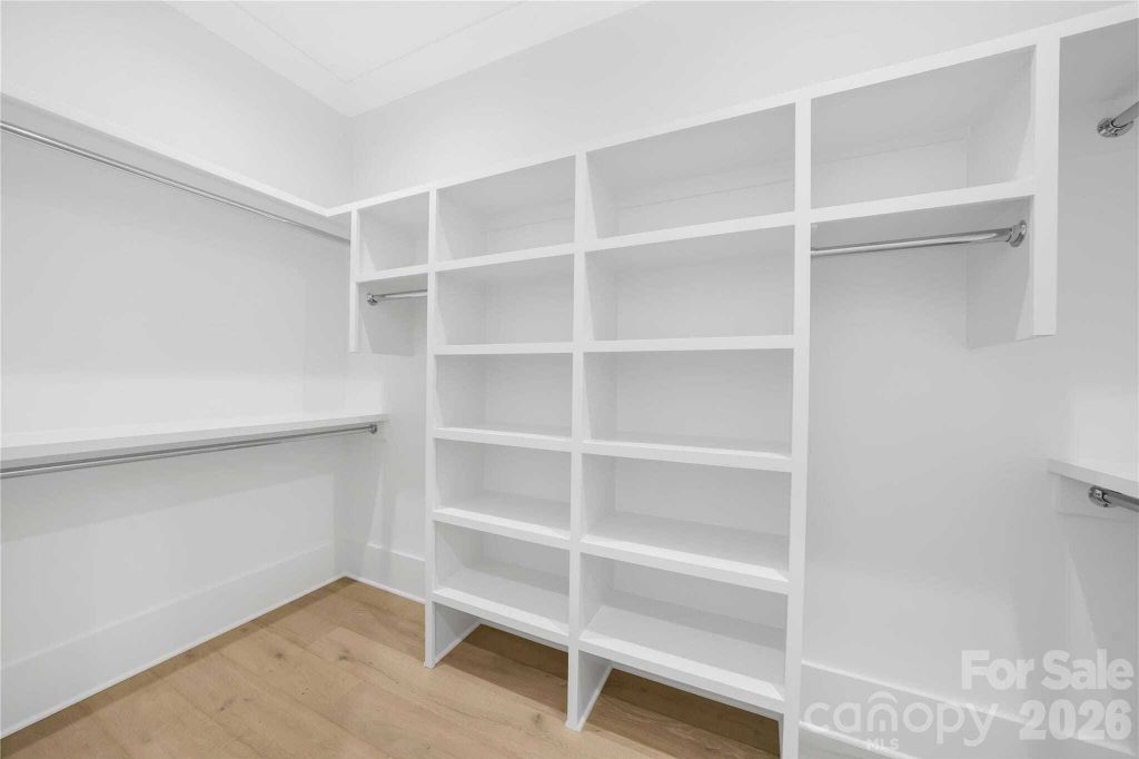 Property photo 2 of 8 <Alttext/>