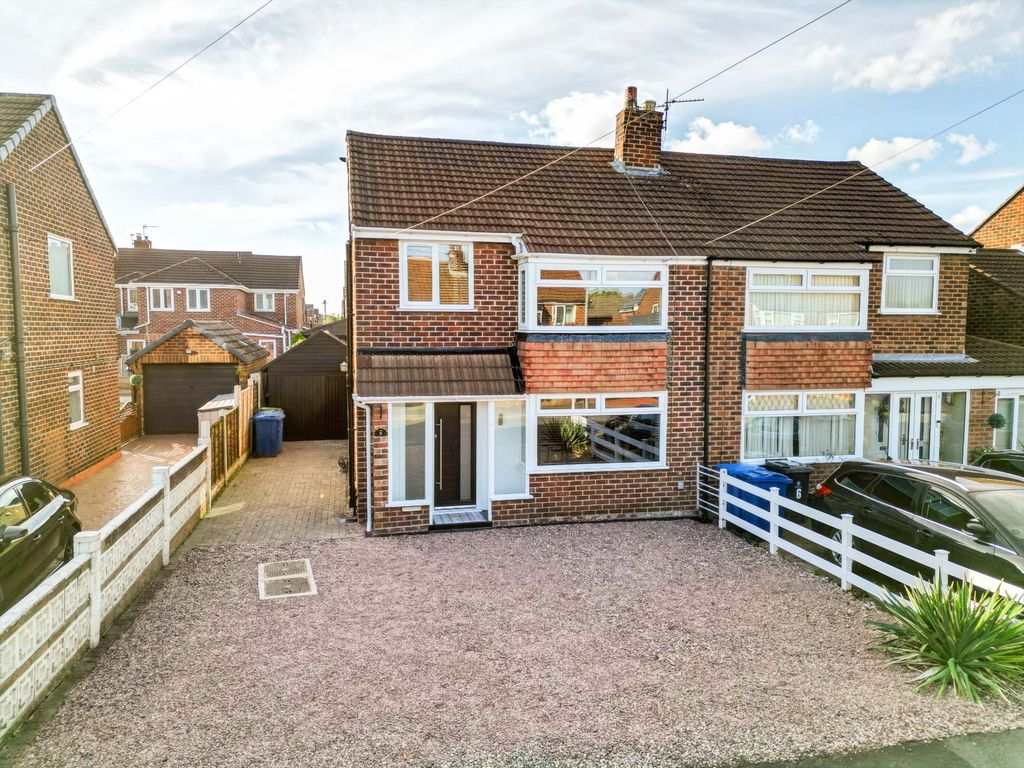Property photo 1 of 17