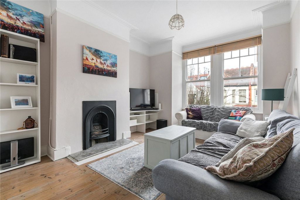 Property photo 2 of 11 Picture No. 10