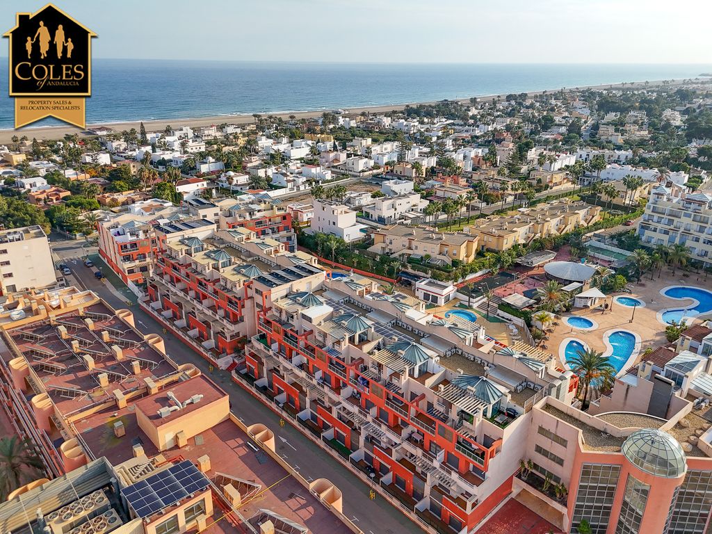 Property photo 2 of 34