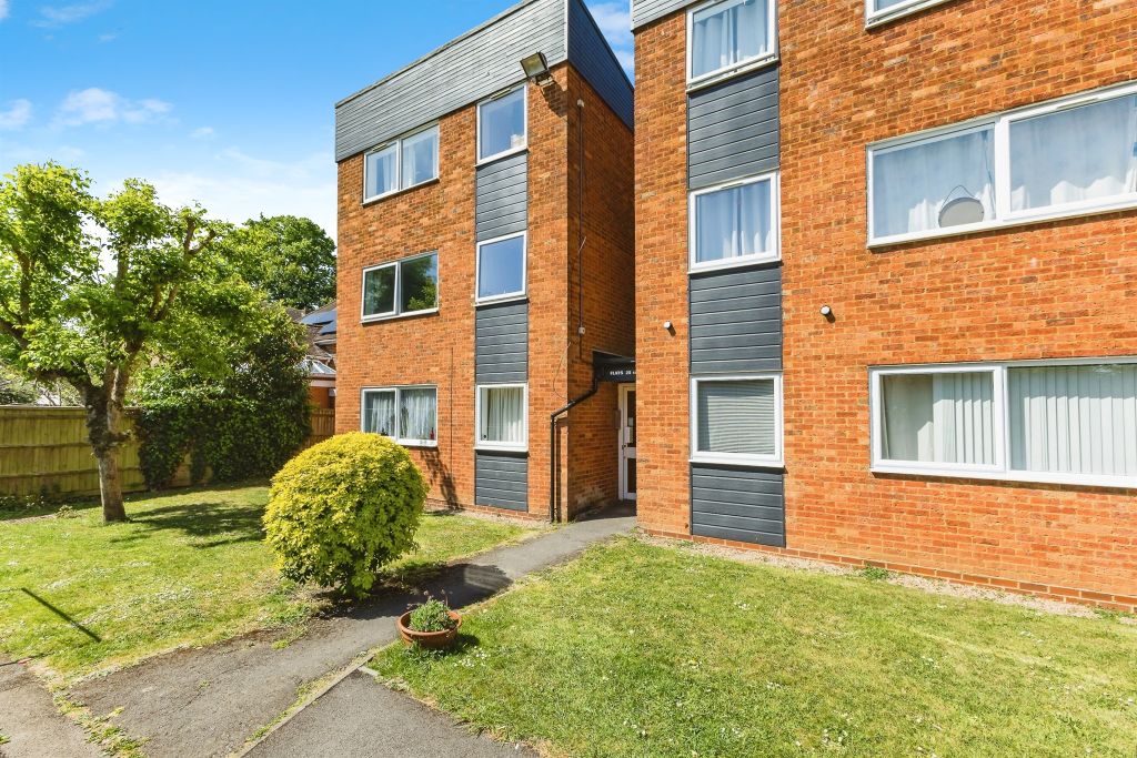 Property photo 1 of 15