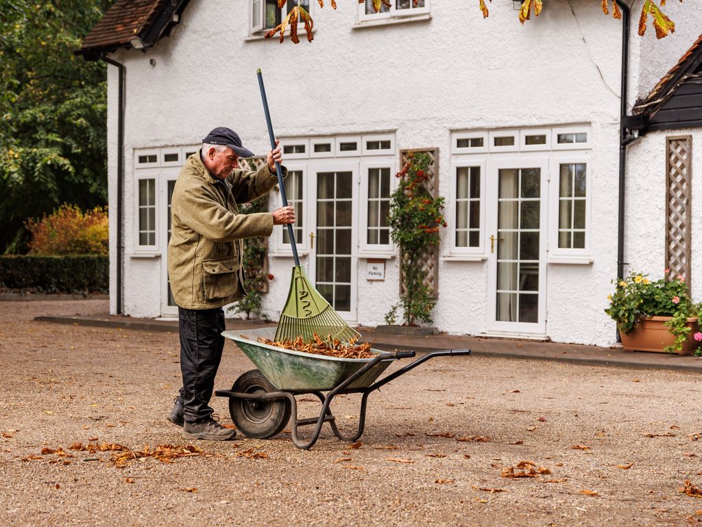 Property photo 3 of 3