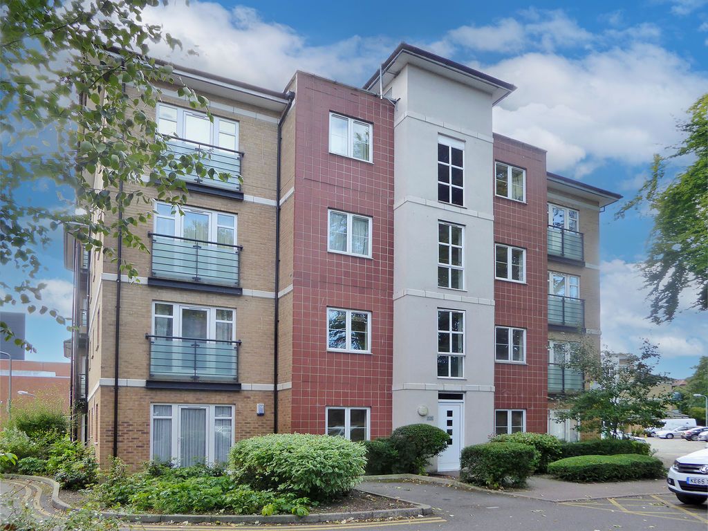 Property photo 1 of 9 Front