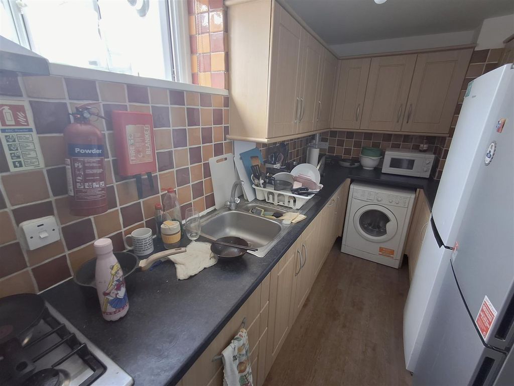 Property photo 3 of 22 20250716_105632.Jpg