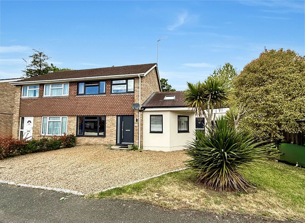Property photo 1 of 14 Front