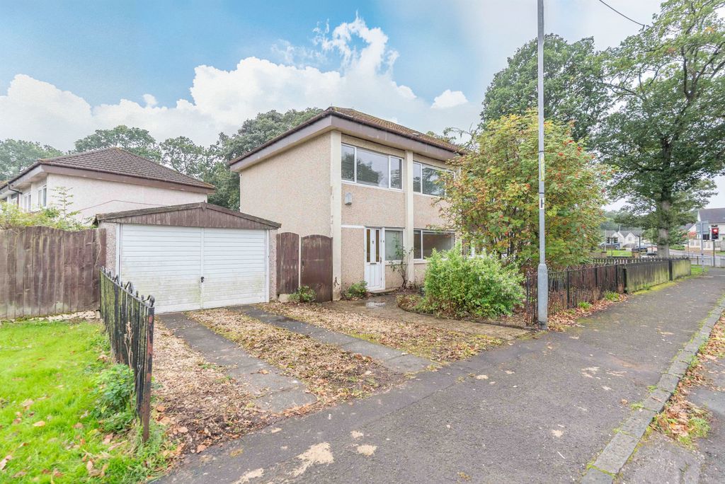 Property photo 1 of 39 3 Bedroom Semi Detached For Sale