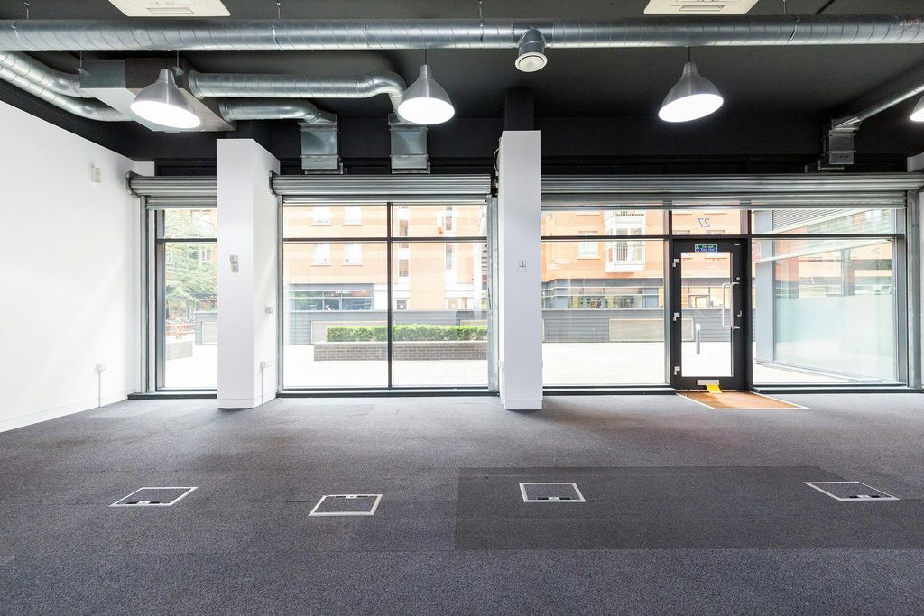 Property photo 1 of 15 Units 27 Studios Holloway   03.Jpg
