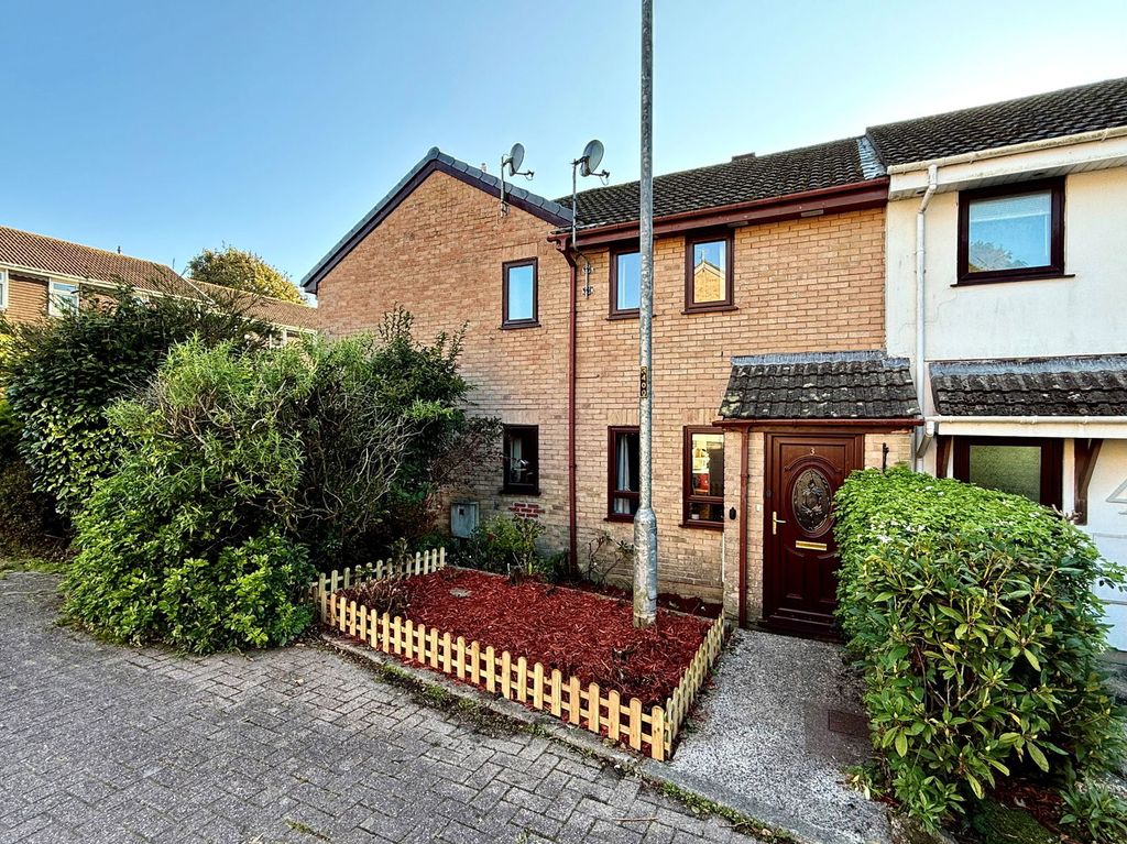 Property photo 1 of 13