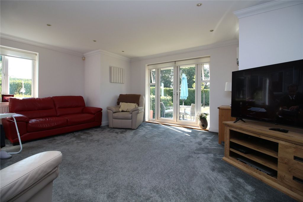 Property photo 3 of 12 Picture No. 03