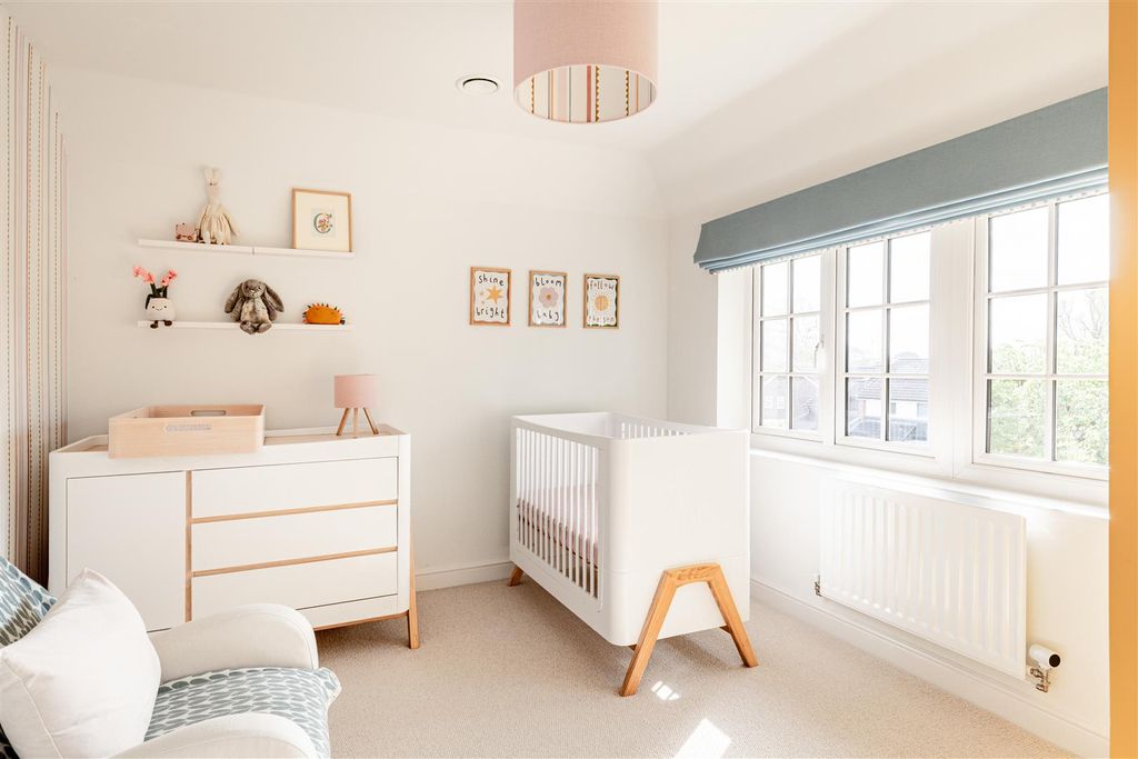 Additional image 16 of 4 bed detached house for saleAster Way, Haywards Heath RH17