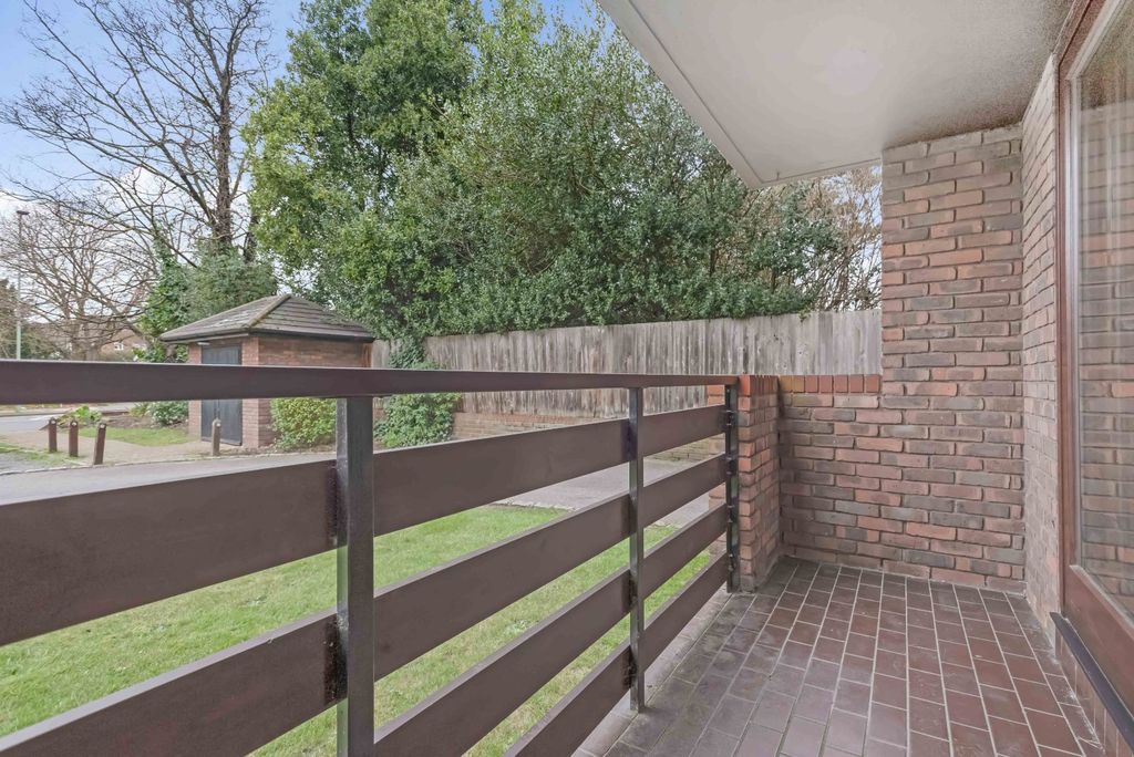 Property photo 3 of 10 Patio