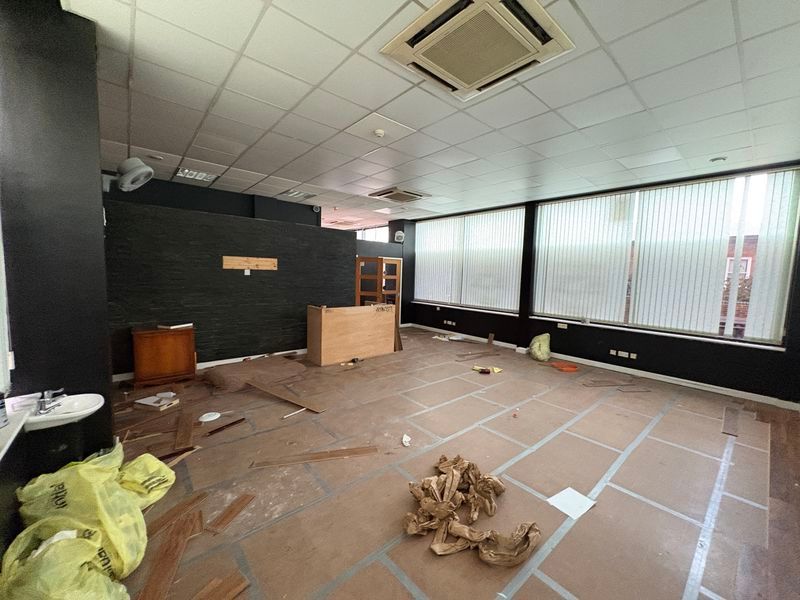 Property photo 3 of 11 Photo 13