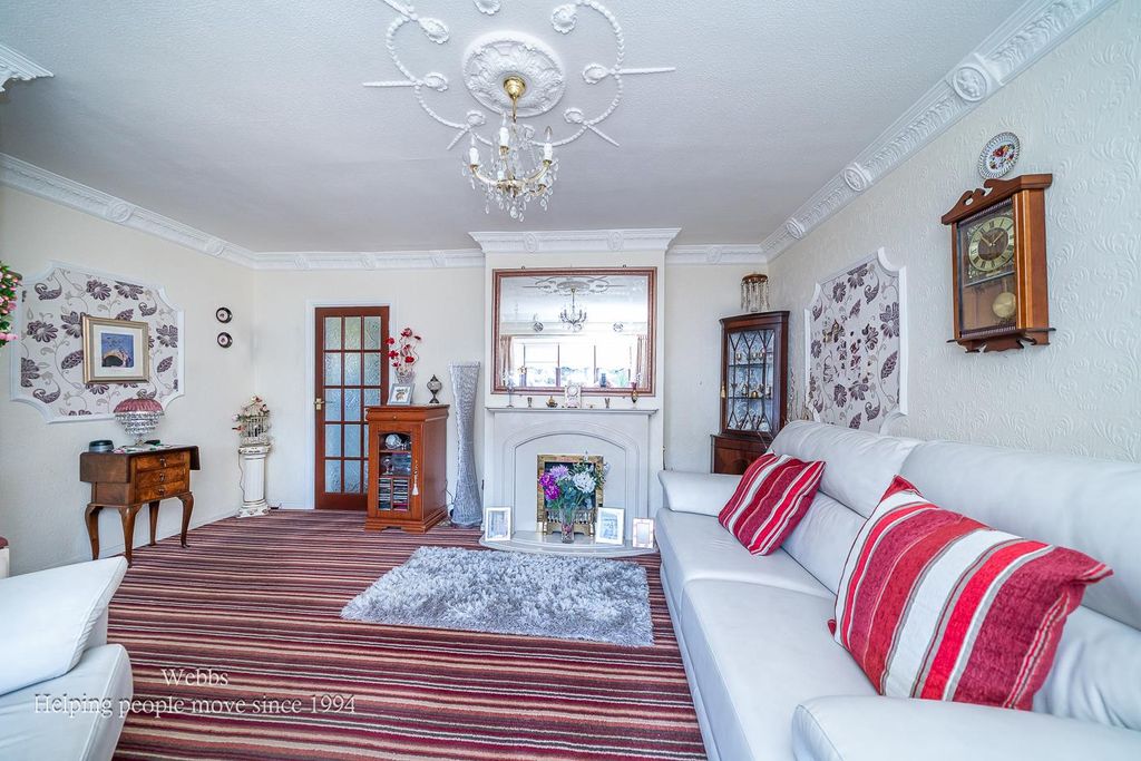 Property photo 3 of 29 Webbs-5.Jpg