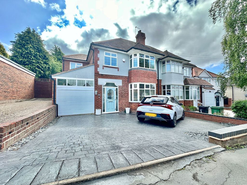 Property photo 1 of 26