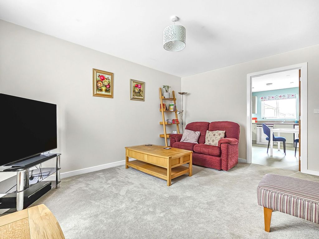 Property photo 3 of 21