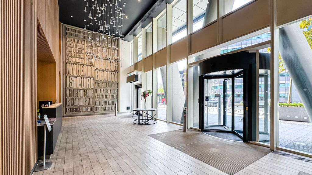 Property photo 3 of 9