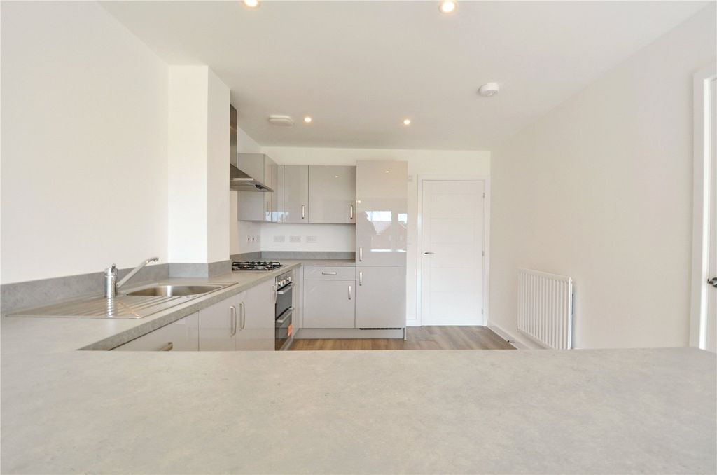 Property photo 3 of 15 Picture No. 03