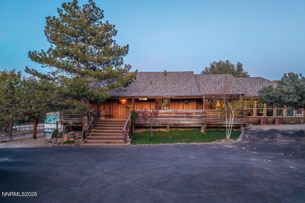 Property photo 1 of 30