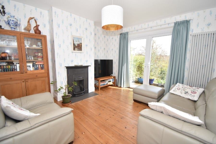 Property photo 3 of 17