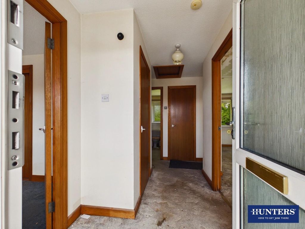 Property photo 2 of 20 Cam05424G0-Pr0124-Still009.Jpg