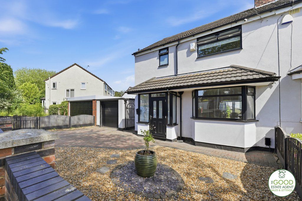 Property photo 2 of 35