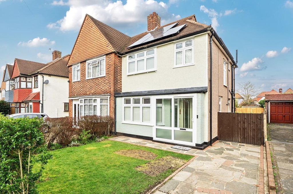 Property photo 1 of 12 Front.Jpg