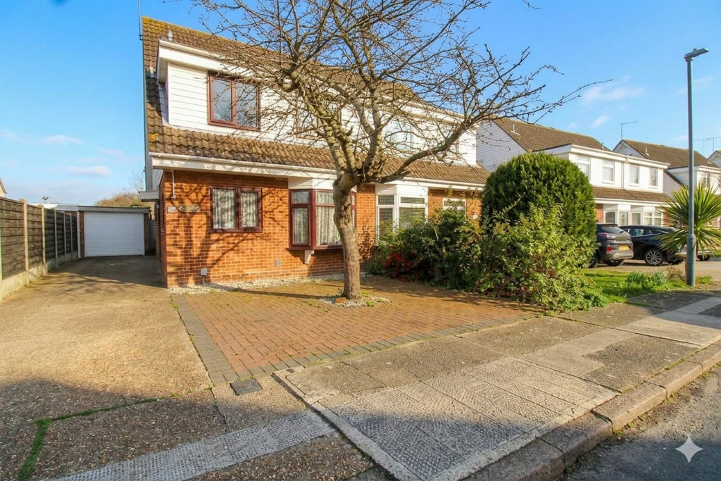 Property photo 1 of 11 Gemini_Generated_Image_Osrvvvosrvvvosrv