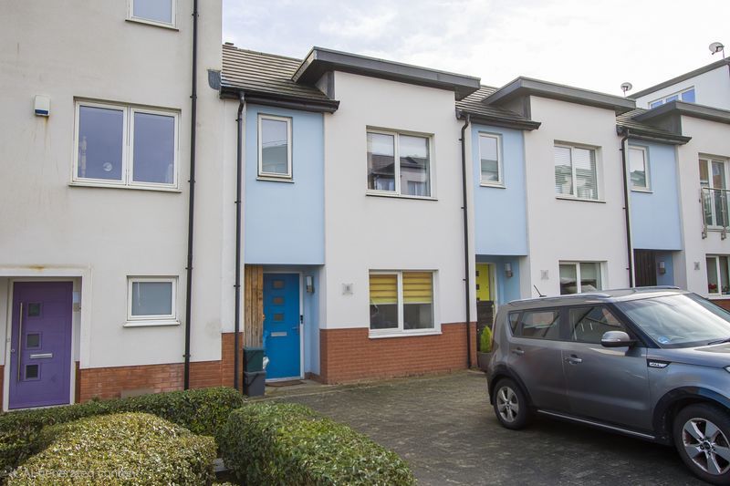 Property photo 1 of 17 Photo 17