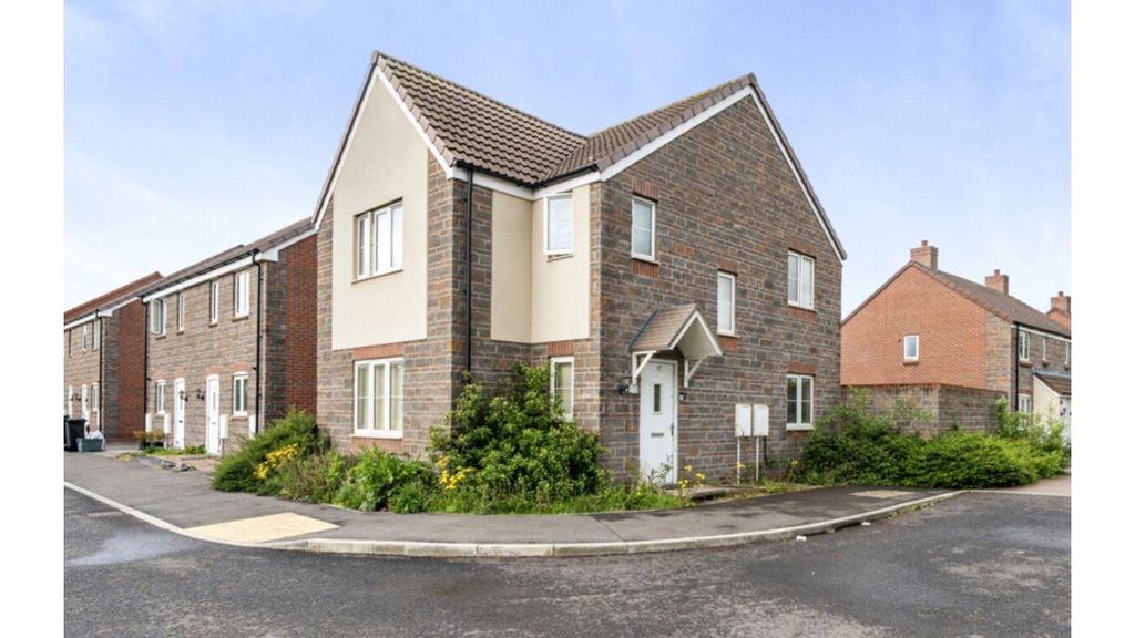 Property photo 1 of 25 Picture No. 28