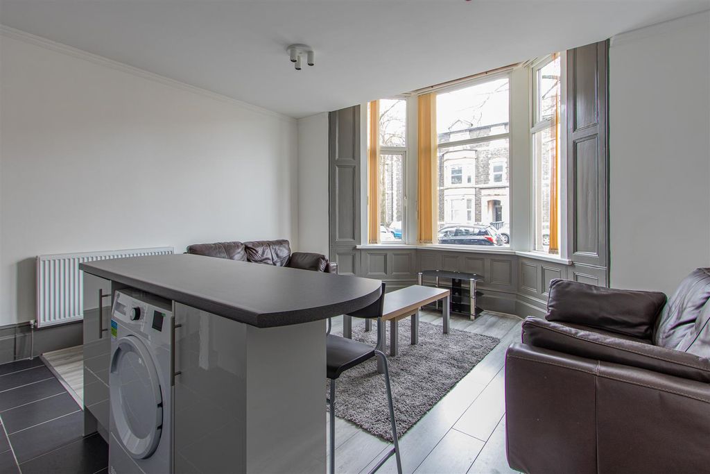 Property photo 2 of 10 Richmomd Road 12, Gff-8.Jpg