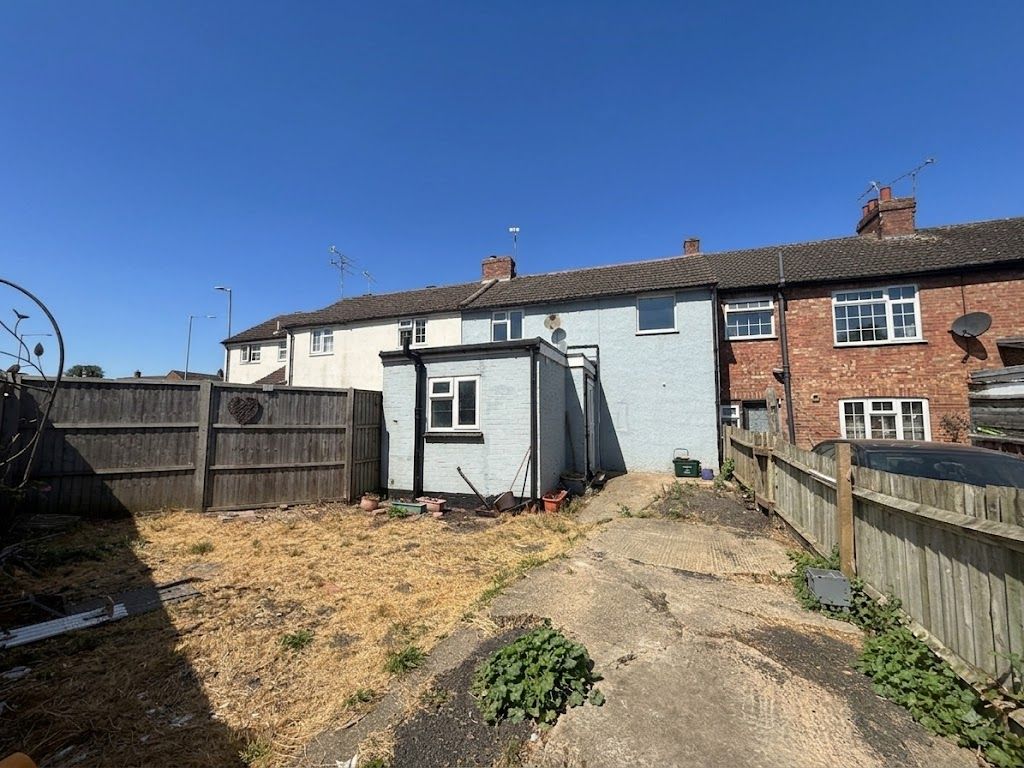 Property photo 3 of 11