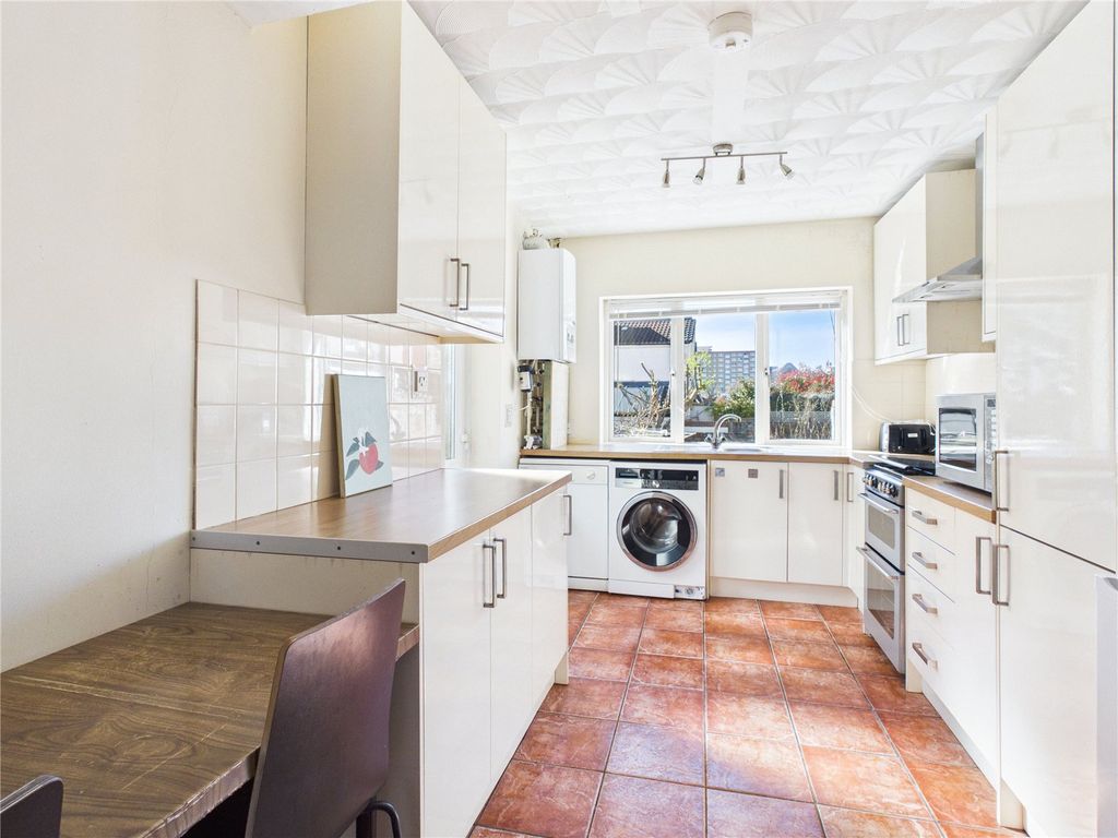 Property photo 1 of 9 Picture No. 08