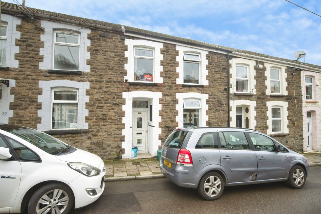 Property photo 1 of 15 Front