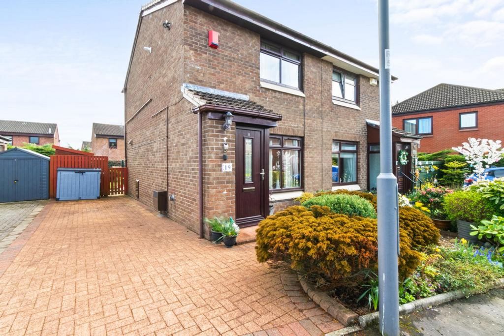 Property photo 1 of 20