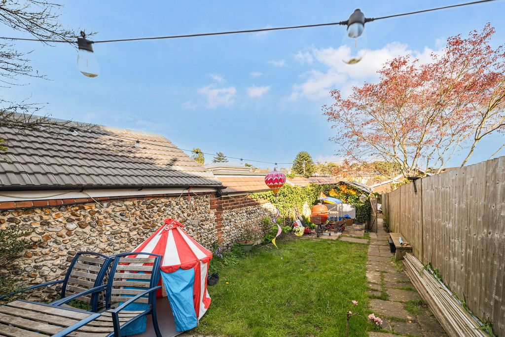 Property photo 1 of 10