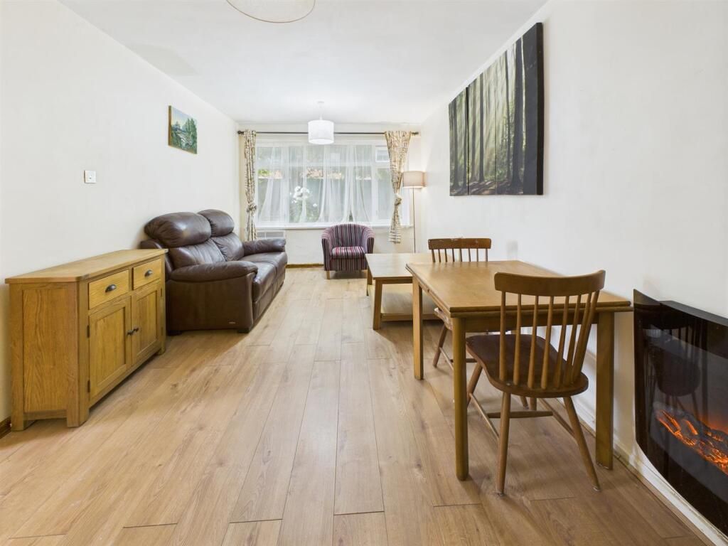 Property photo 2 of 5 2
